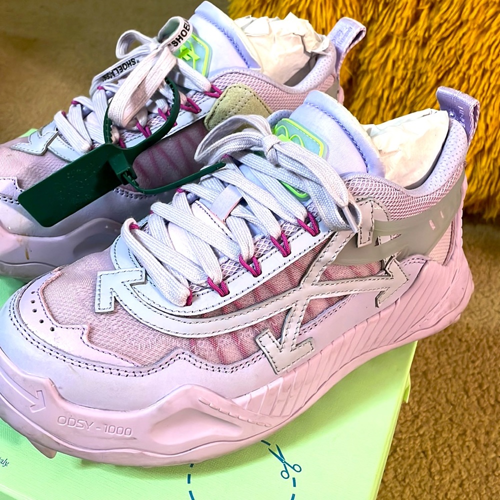 Off white ODSY sneakers
